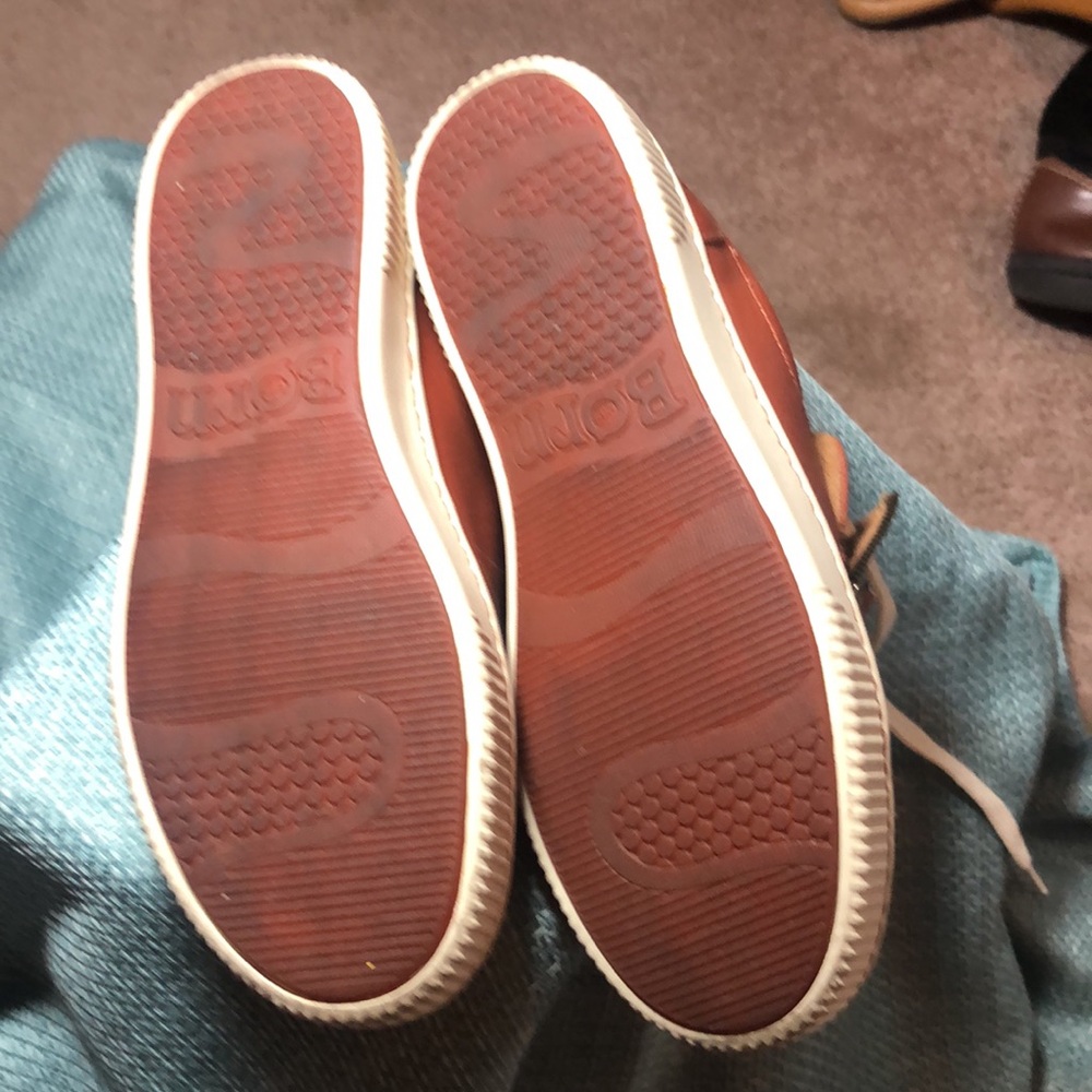 Born Paloma Sneakers size 7M - Picture 2 of 7